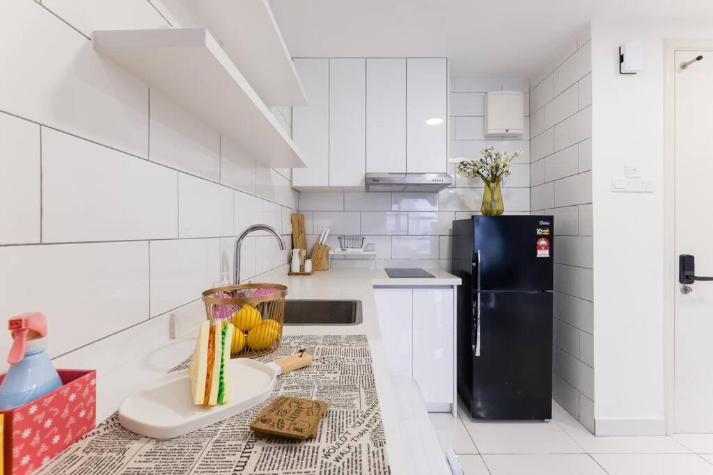 Arte Mont Kiara Duplex 4 Pax Jacuzzi Apartman Kuala Lumpur Kültér fotó