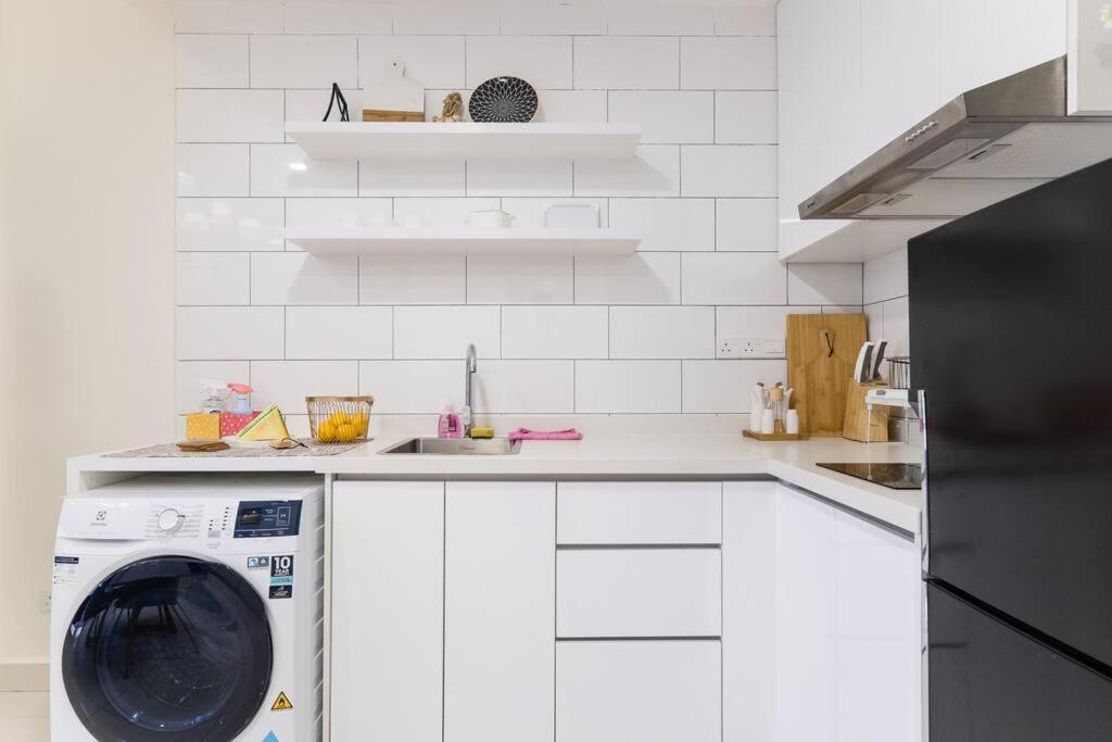 Arte Mont Kiara Duplex 4 Pax Jacuzzi Apartman Kuala Lumpur Kültér fotó